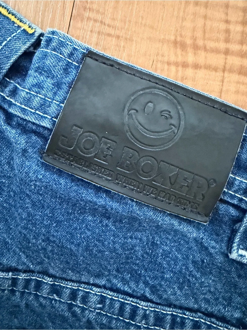 Vintage Joe Boxer Blue Denim Beach Casual Cargo Shorts with Embossed Logo Patch